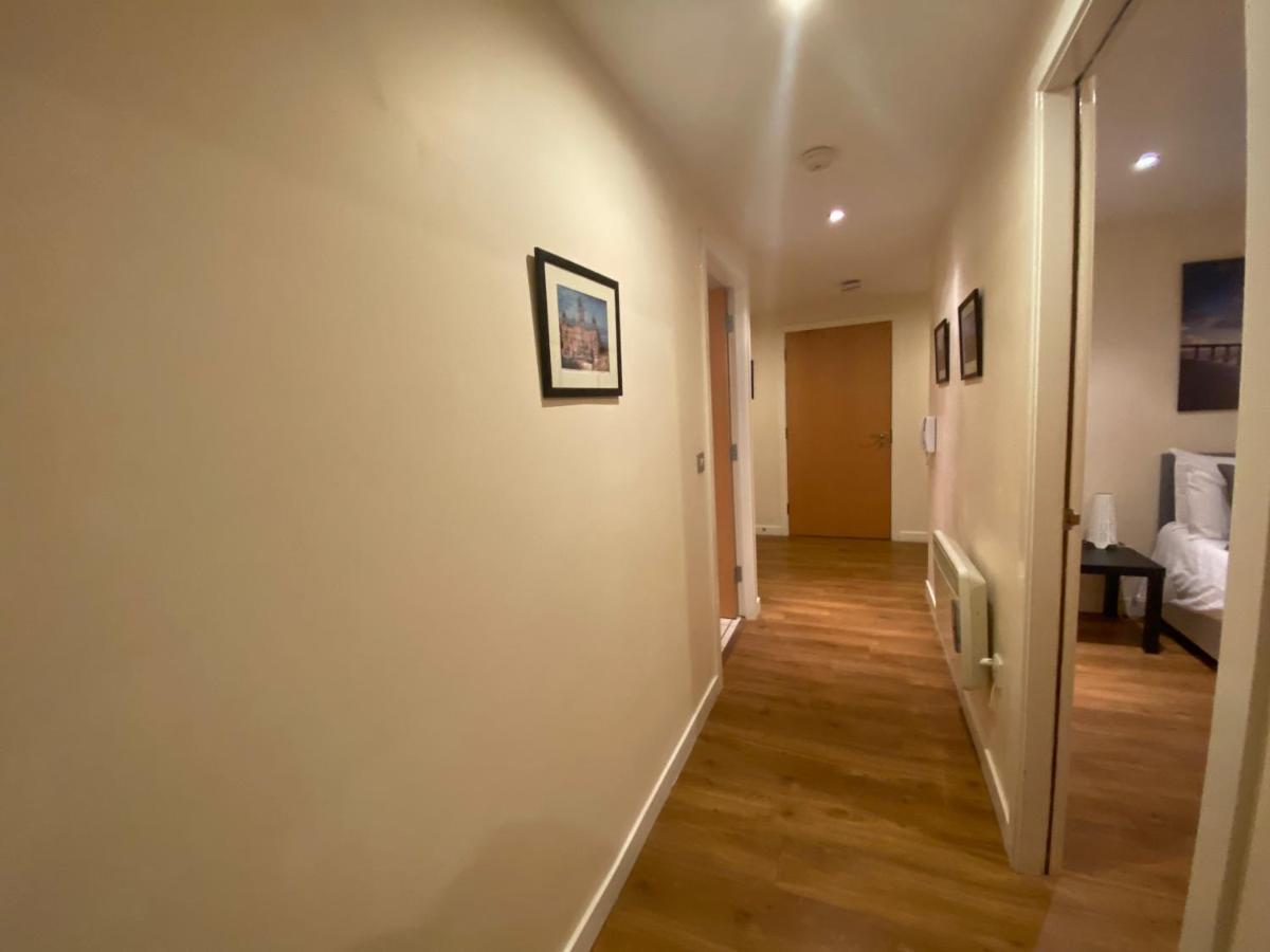 The Heights - River And City View Apartment Glasgow Bagian luar foto