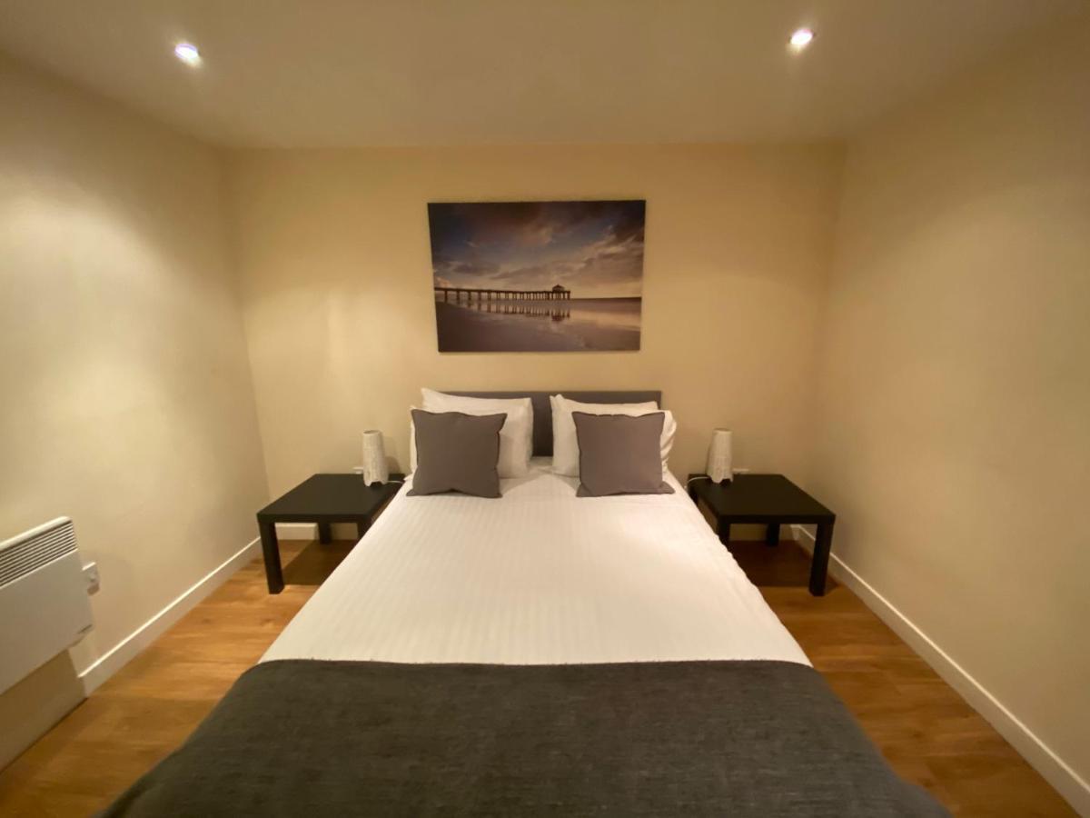 The Heights - River And City View Apartment Glasgow Bagian luar foto
